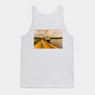 Calabash boat 4 Tank Top